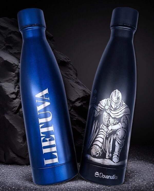 Graviruota termo gertuvė Riteris ir Lietuva užrašas 500ml