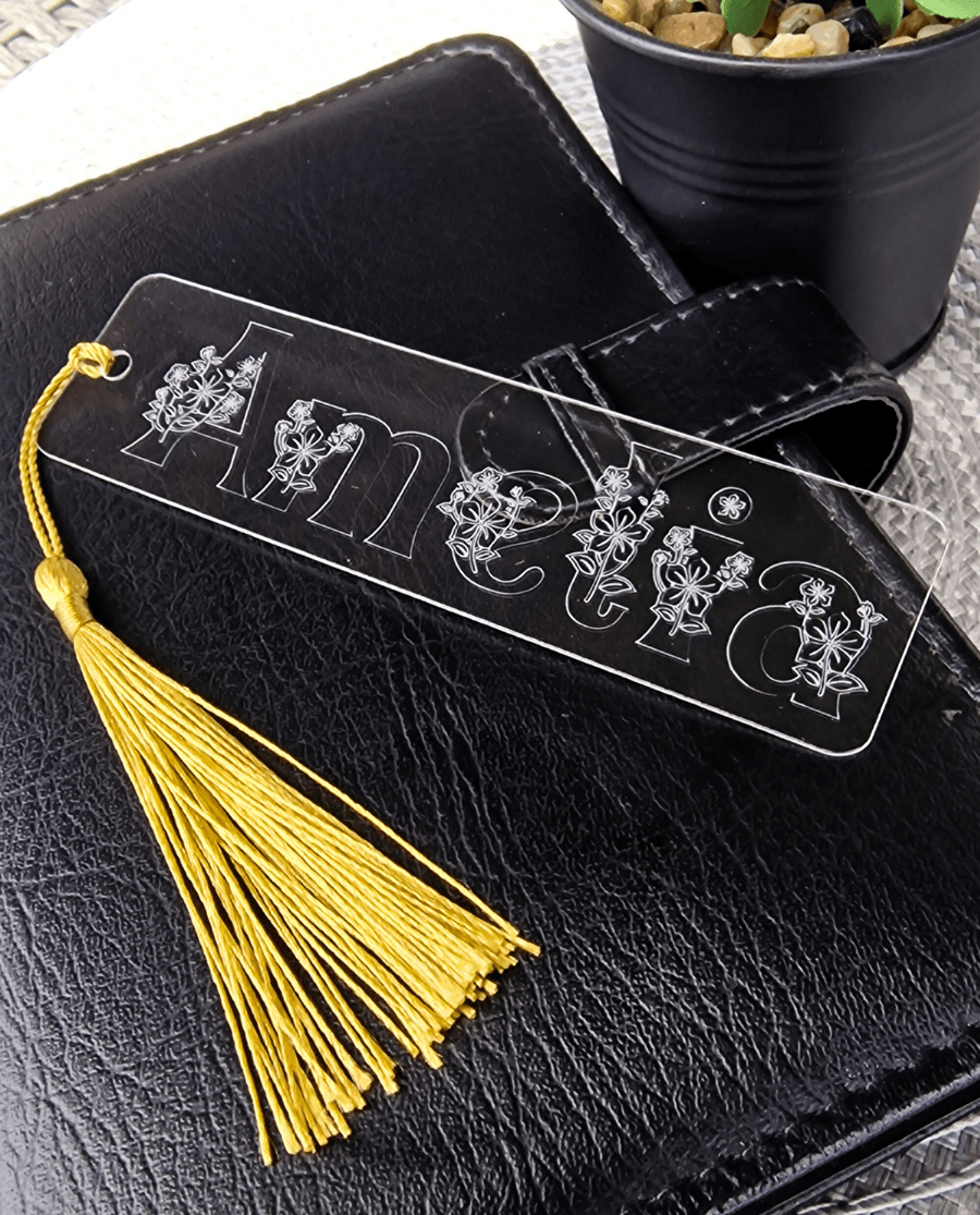 Knygų skirtukas su personalizuotu graviruotu užrašu