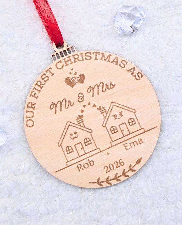 Personalizuotas Kalėdinis žaisliukas "First Christmas" Personalizuotas Kalėdinis žaisliukas "First Christmas"