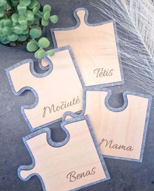 Personalizuoti vardiniai veltinio padėkliukai Dėlionė Puzzle Personalizuoti vardiniai veltinio padėkliukai Dėlionė Puzzle