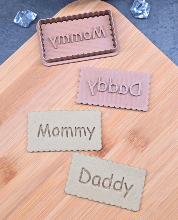 Sausainių formelės Mommy ir Daddy Sausainių formelės Mommy ir Daddy